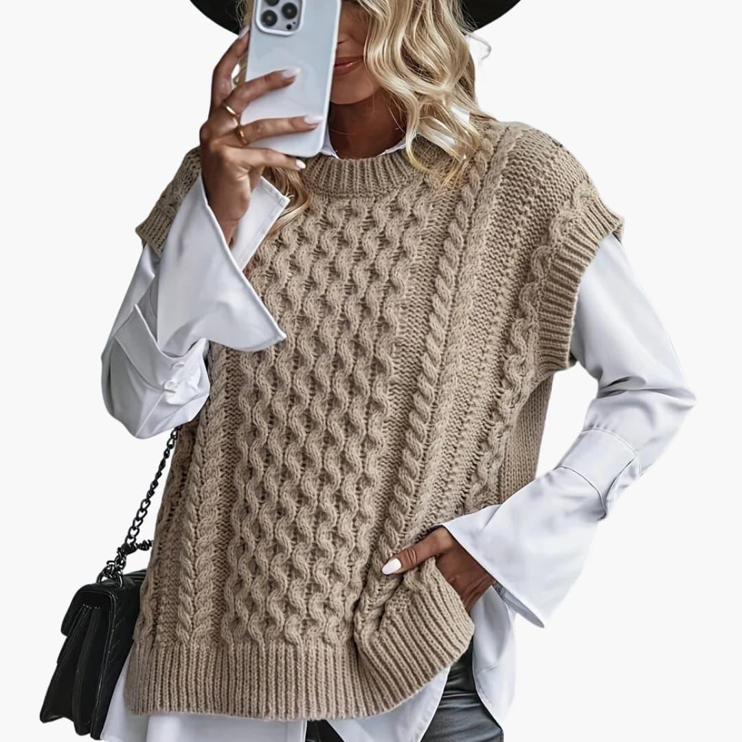 Alice - Women's oversized sleeveless cable knitted jumper with crew neck