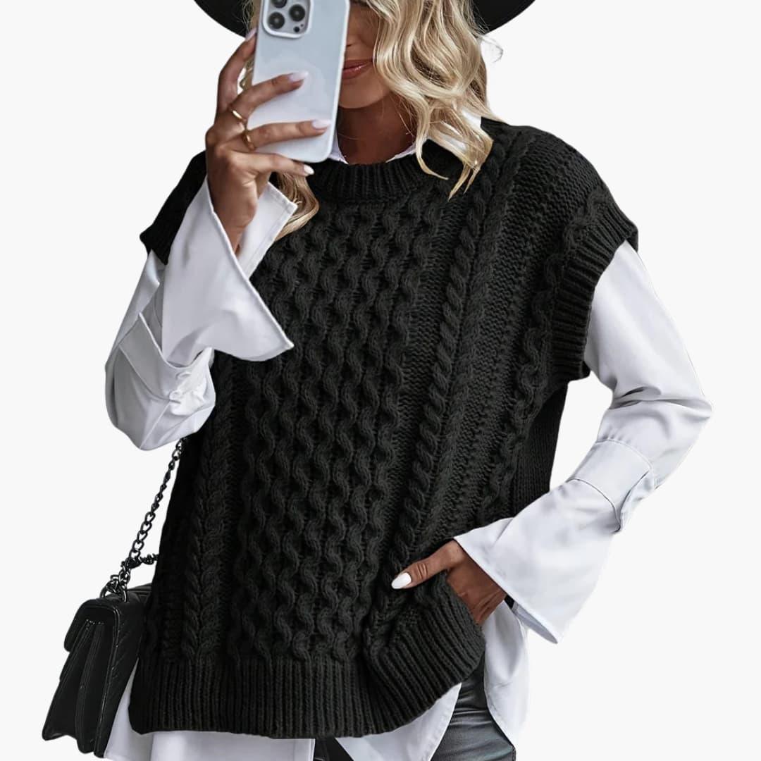 Alice - Women's oversized sleeveless cable knitted jumper with crew neck