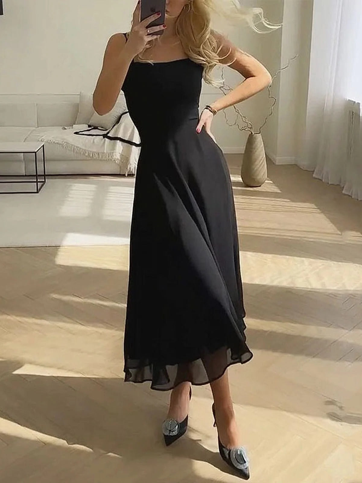 Amelia - Elegant Women's Wedding Guest Dress with Square Neck and Flowy Midi Skirt
