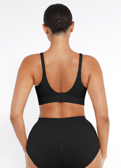 Amelia - Women's daily comfort push up bra with plunge neckline and wide band