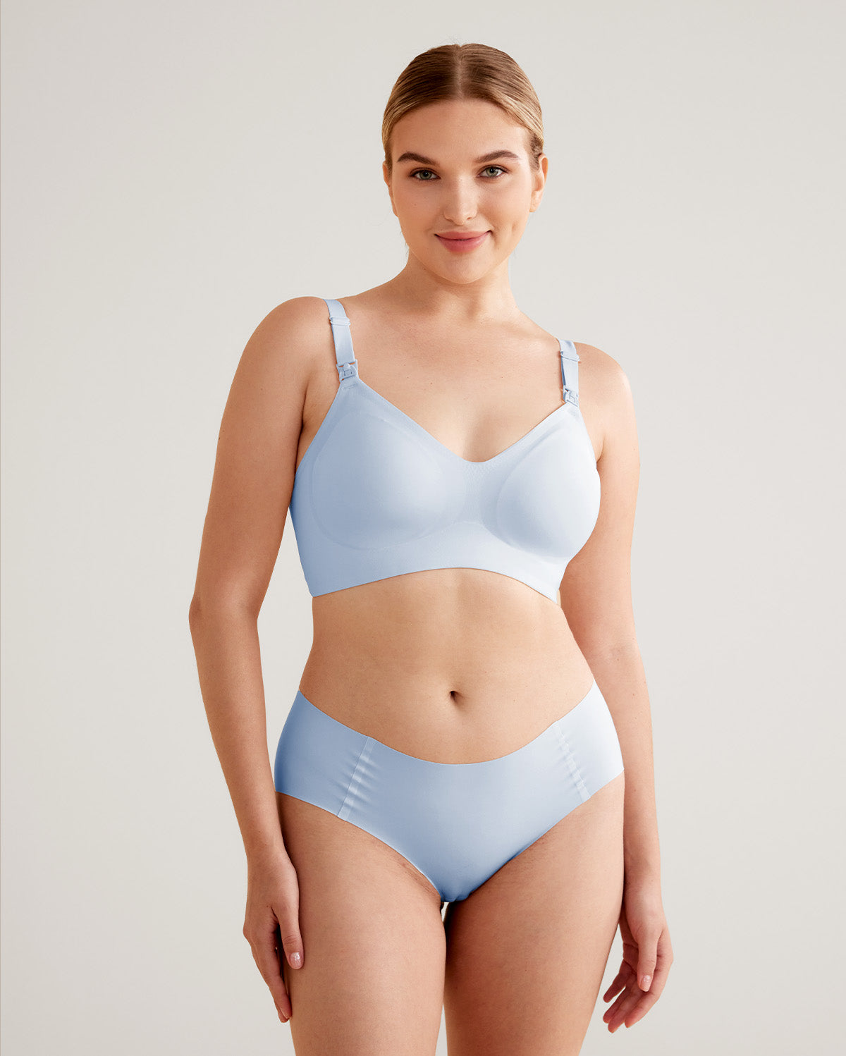 Amelia - Women's seamless breastfeeding bra for mums with drop down clips