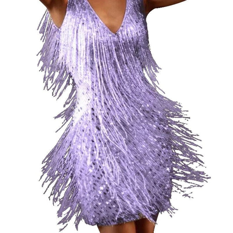 Arabella - Glam Women's Wedding Guest Dress with V-Neck and Tiered Fringe Detail