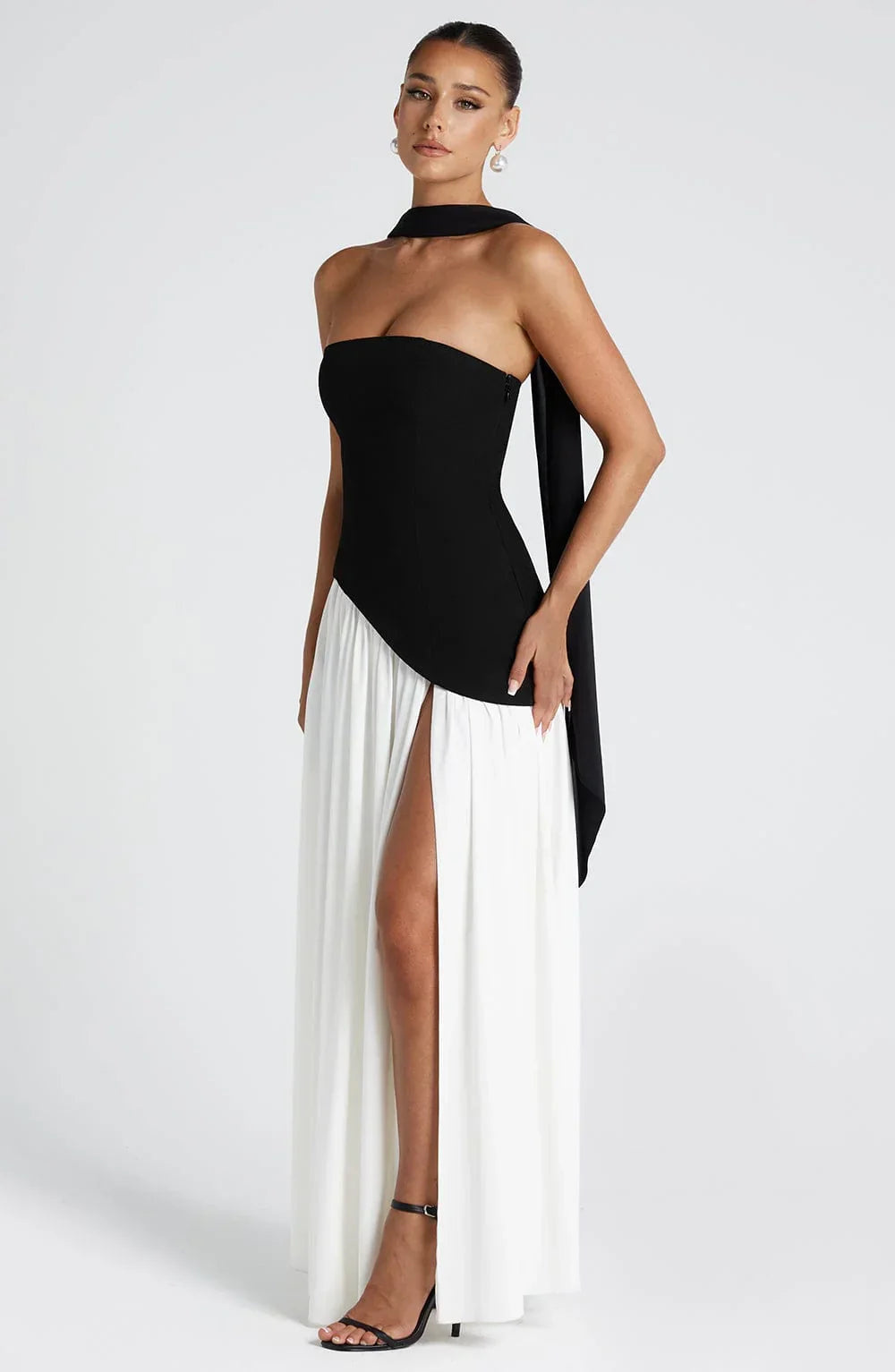 Bianca - Chic Women's Wedding Guest Maxi Dress with Strapless Bodice and Draped Neck Detail