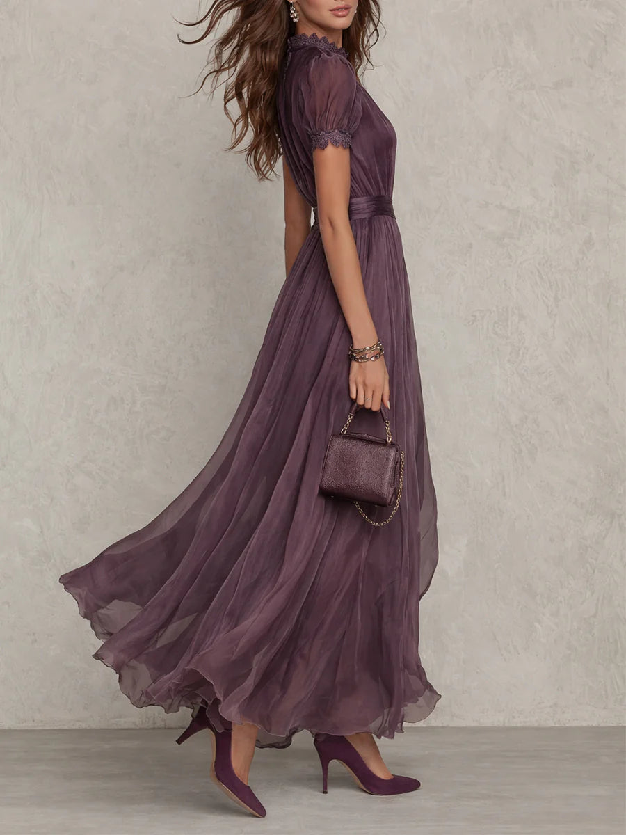 Charlotte - Elegant Women's Maxi Dress with Puff Sleeves and Cut-Out Neckline