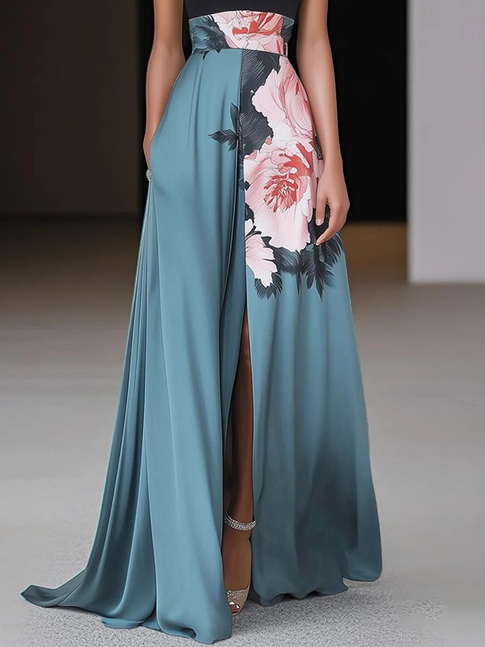 Charlotte - Elegant Women's Wedding Guest Maxi Dress with Halter Neck and Floral Detail
