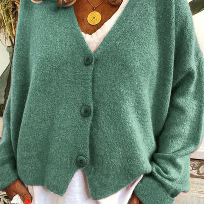Olivia - Women's Oversized Knitted Cardigan with V Neck and Button Front
