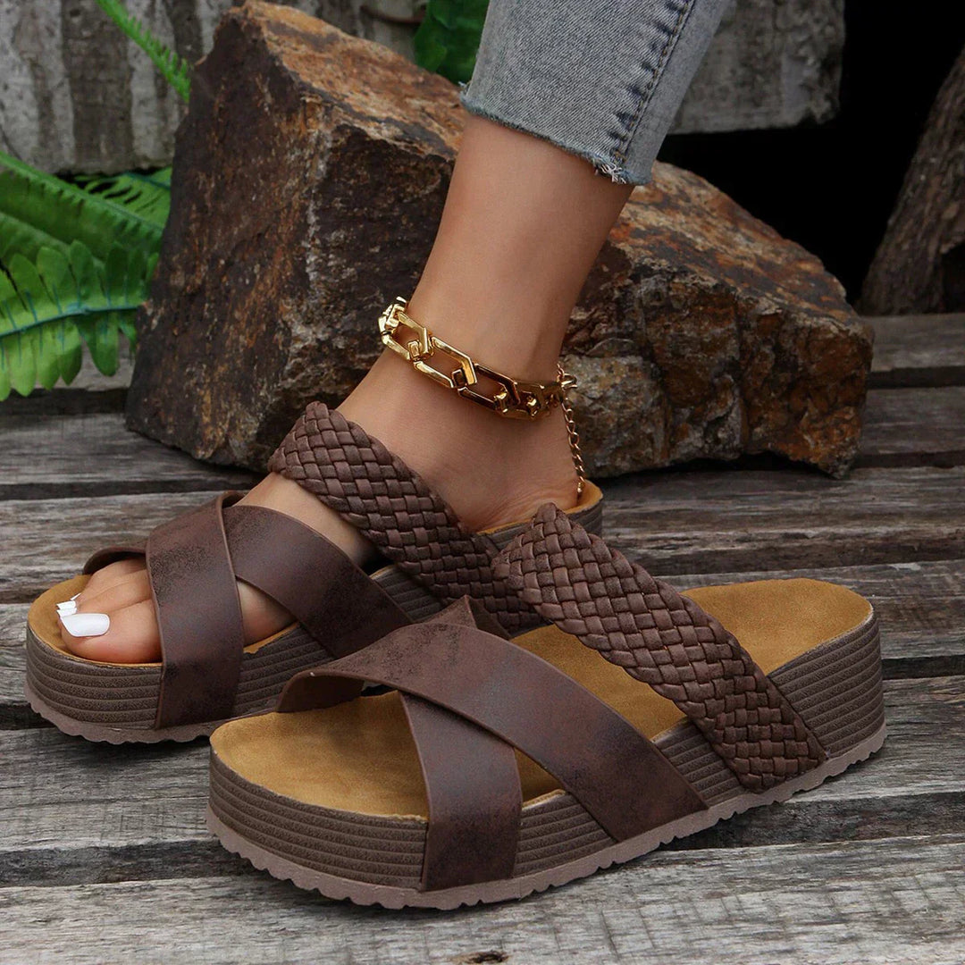 Daisy - Casual Women's Orthopedic Sandals with Cross Strap and Platform Sole