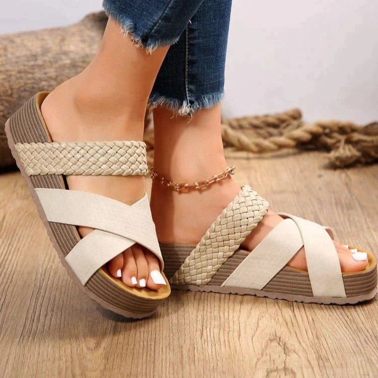 Daisy - Casual Women's Orthopedic Sandals with Cross Strap and Platform Sole
