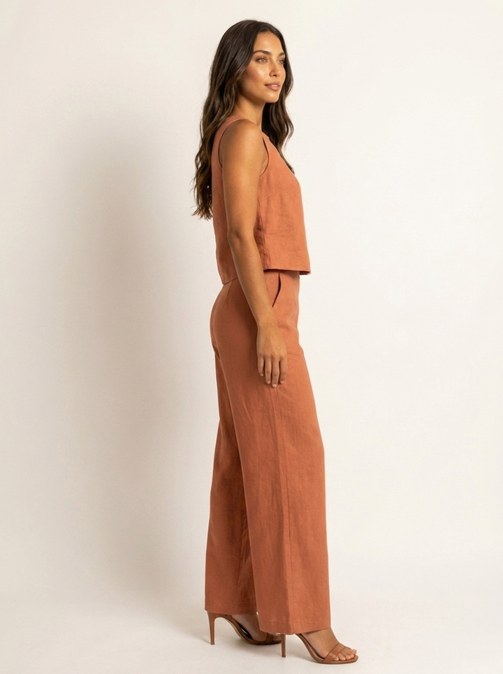 Daisy - Smart Women's Linen Set with Sleeveless Top and Wide Leg Trousers