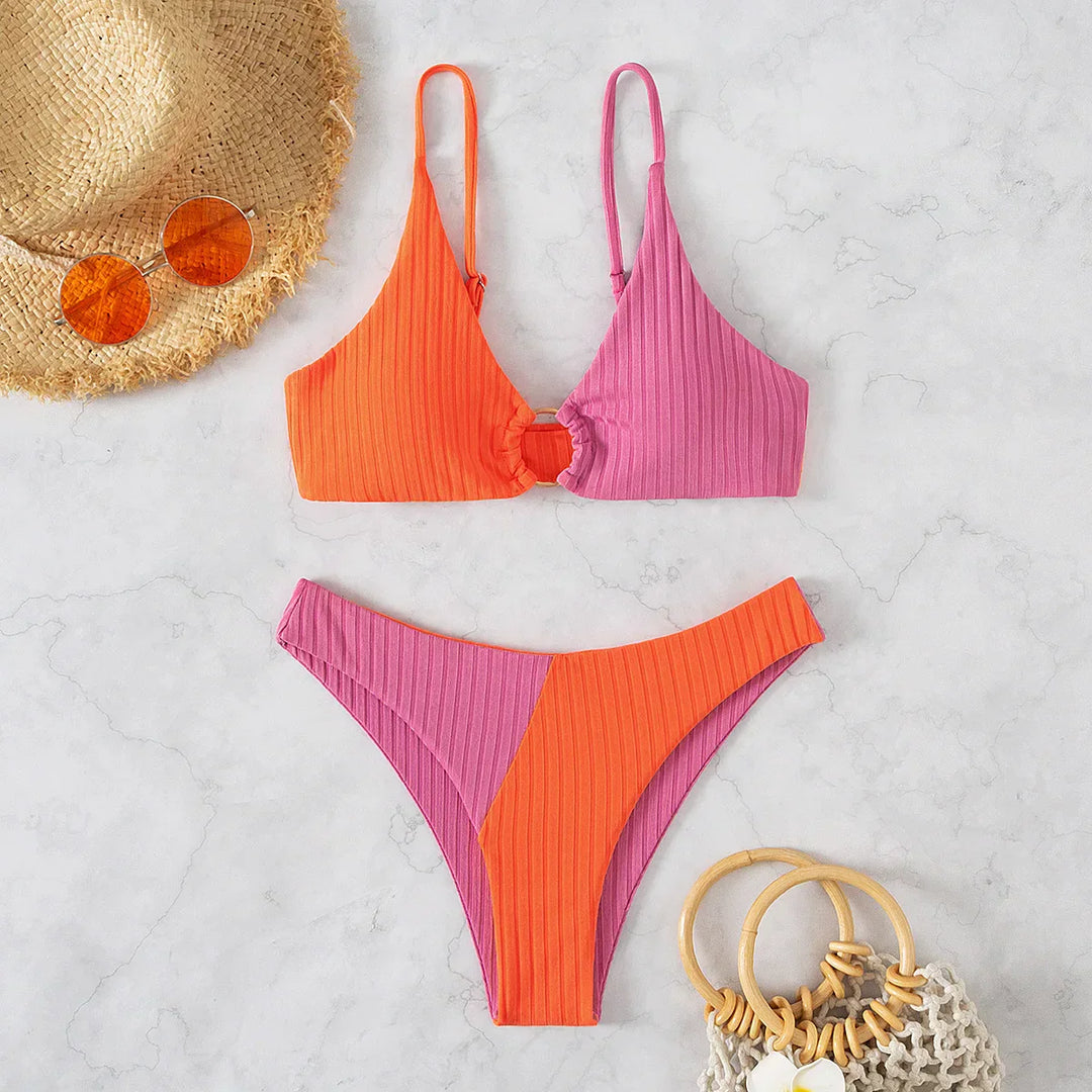 Ella - Trendy Women's Swimsuit Bikini Set with Colour Block Top and High Cut Bottoms
