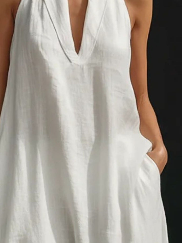 Evie - Flowy Women's Linen Maxi Dress with Halter Neckline and Deep V Front