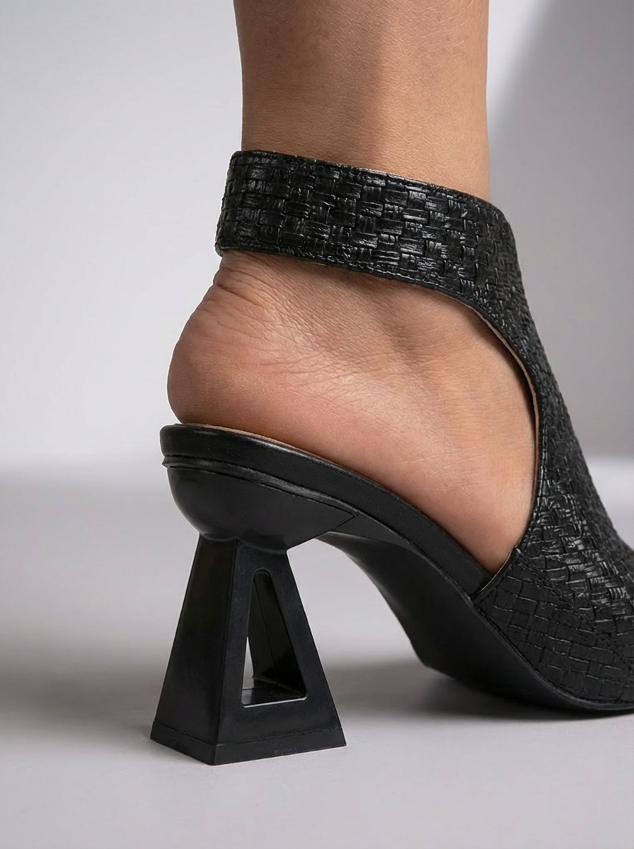 Florence - Elegant Women's Comfort Heels with Sculptural Block Heel
