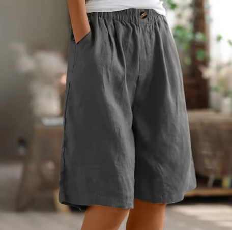 Florence - Relaxed Women's Linen Shorts with Elastic Waist and Side Pockets