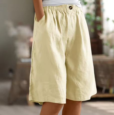 Florence - Relaxed Women's Linen Shorts with Elastic Waist and Side Pockets