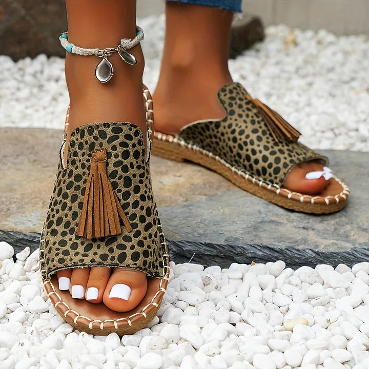 Freya - Casual Women's Comfort Sandals with Tassel Detail