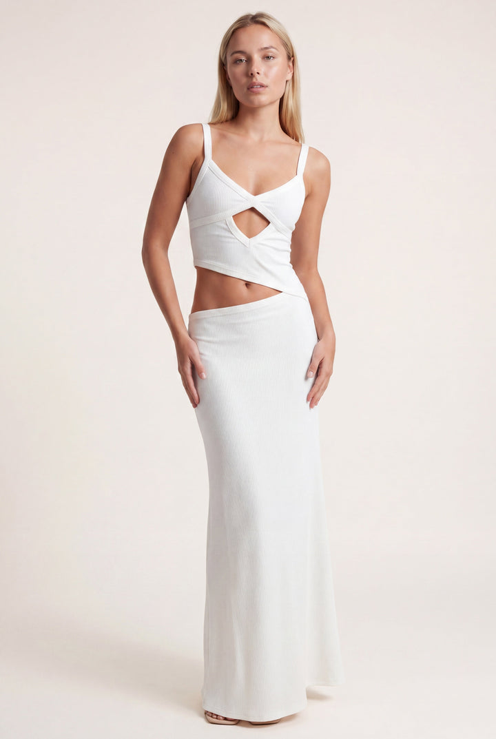 Freya - Chic Women's Prom Dress with Cutout Waist and Crossover Neckline