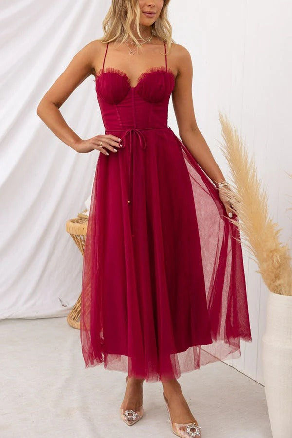 Freya - Elegant Women's Wedding Guest Dress with Corset Bodice and Tulle Midi Skirt