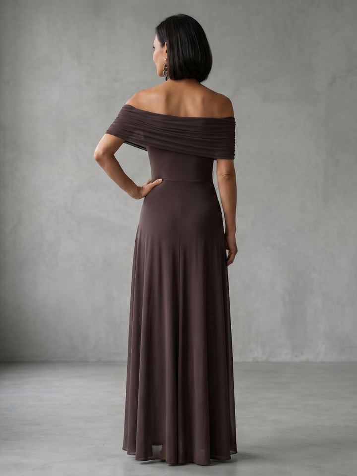 Freya - Elegant Women's Wedding Guest Dress with Off-Shoulder Design