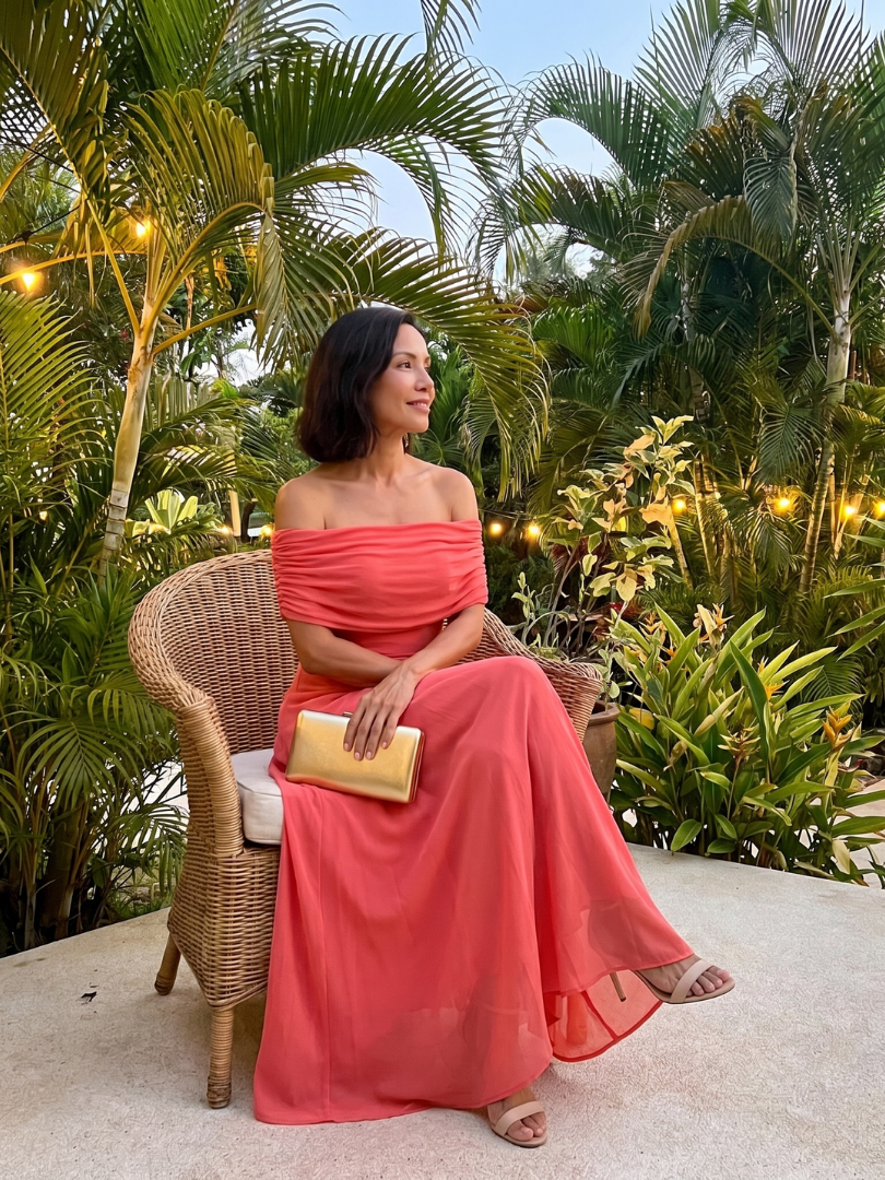 Freya - Elegant Women's Wedding Guest Dress with Off-Shoulder Design