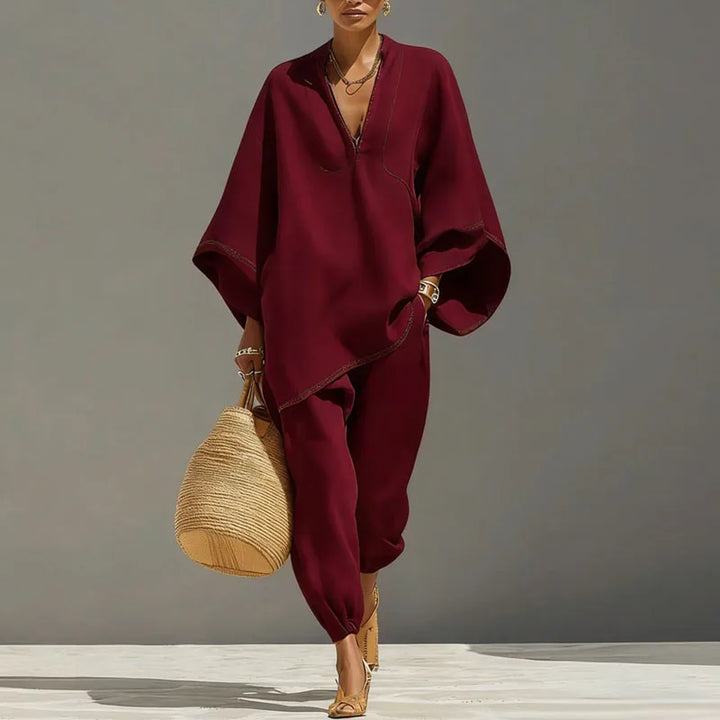 Grace - Casual Women's Linen Co-ord Set with V-Neck and Batwing Sleeves