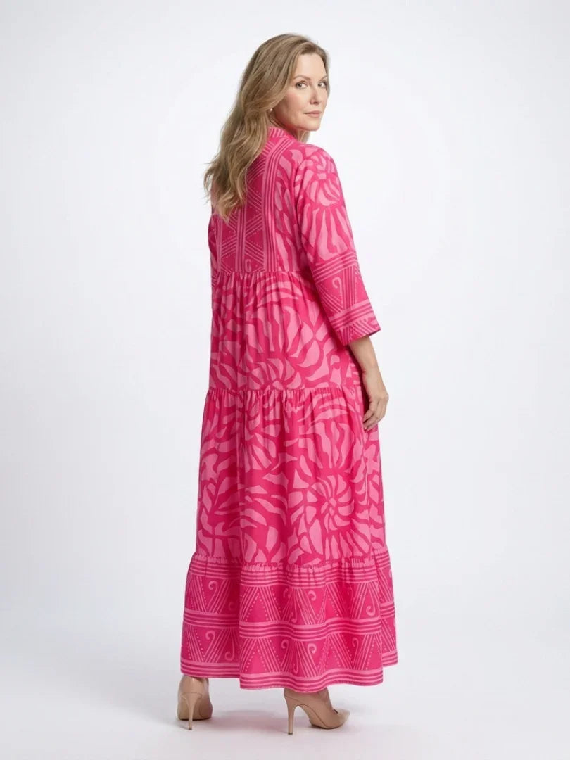 Hannah - Boho Plus Size Maxi Dress for Women with Tiered Silhouette and Three-Quarter Sleeves