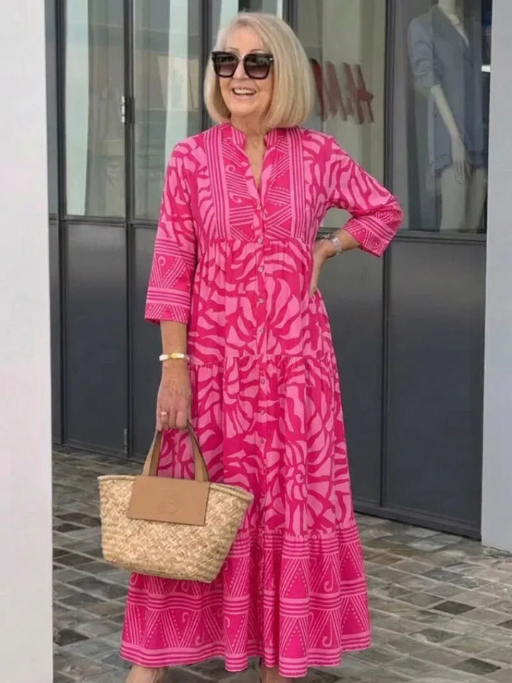 Hannah - Boho Plus Size Maxi Dress for Women with Tiered Silhouette and Three-Quarter Sleeves