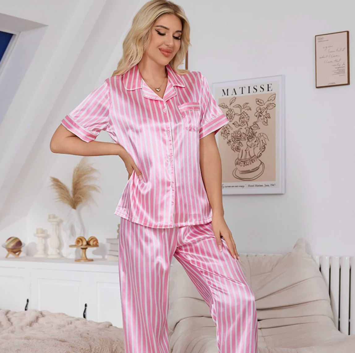 Harriet - Women's striped pyjama set with short sleeve and button front