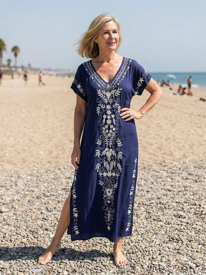 Isla - Boho Plus Size Summer Dress for Women with Embroidered V-Neck and Short Sleeves