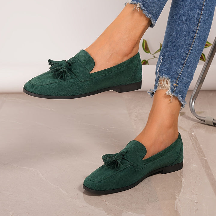Isla - Casual Women's Comfort Loafers with Tassel Detail