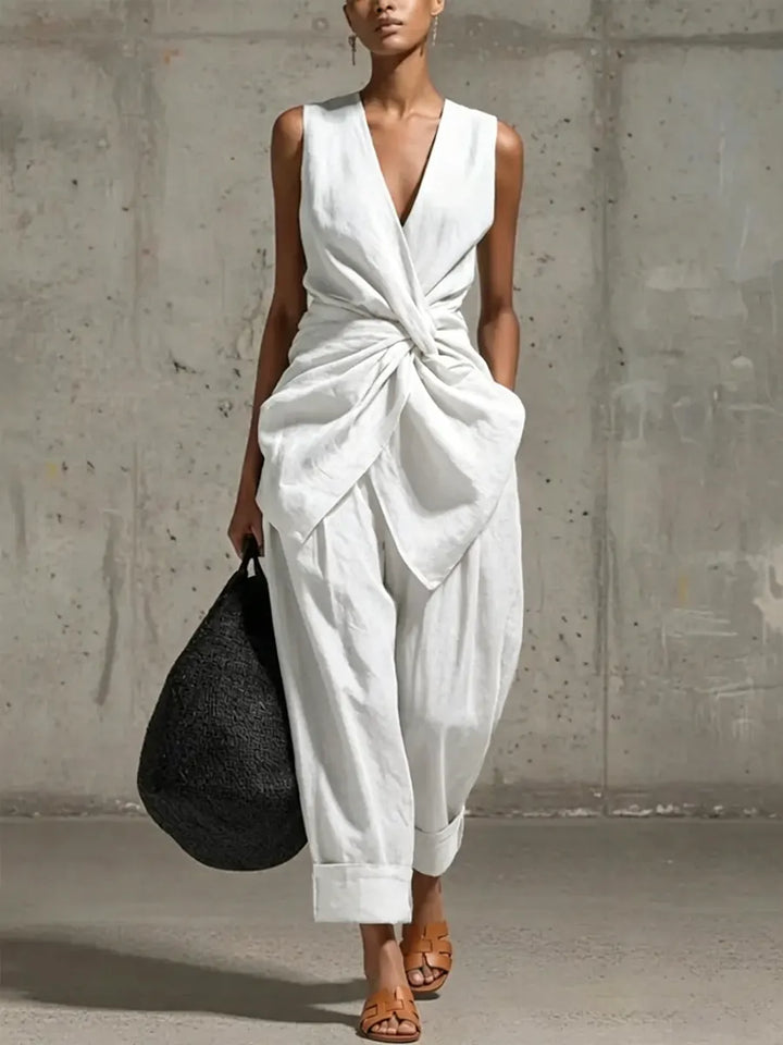 Isla - Chic Women's Linen Set with Twist Front and Wide Leg Trousers