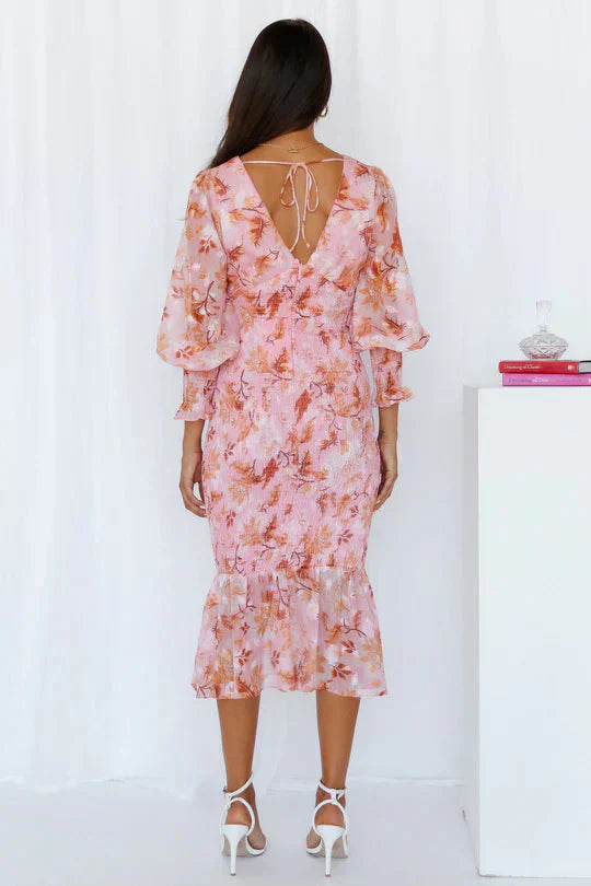 Isla - Elegant Women's Wedding Guest Dress with V Neck and Floral Print