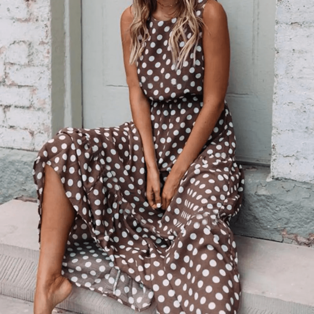 Isla - Vintage Women's Polka Dot Maxi Dress with Side Split and Sleeveless Design