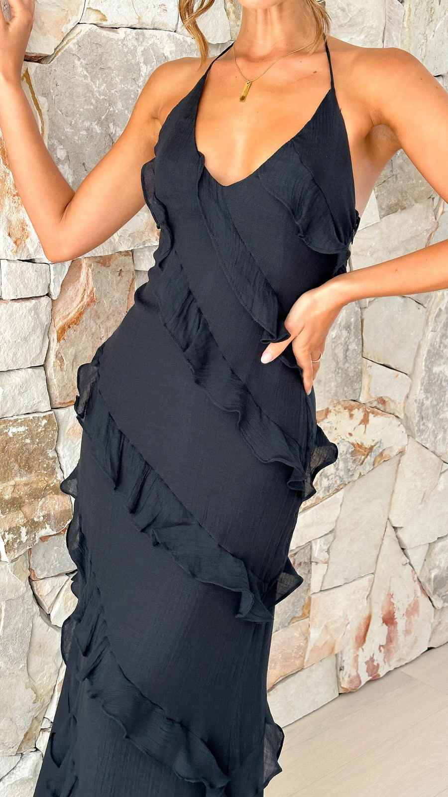 Lily - Flowy Women's Summer Maxi Dress with V Neck and Tiered Ruffle Detail