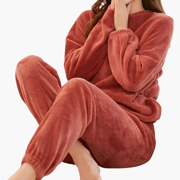 Lily - Women's cosy fleece pyjama set with long sleeve and cuffed leg