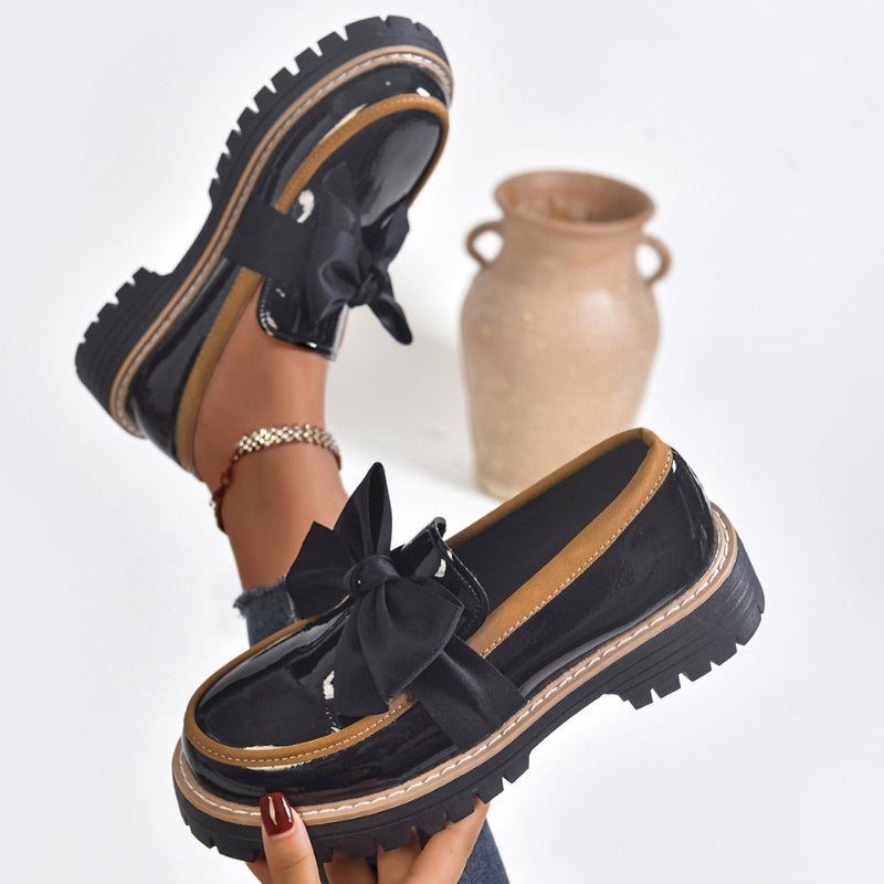 Livia - Chic Women's Orthopedic Loafers with Oversized Bow Detail