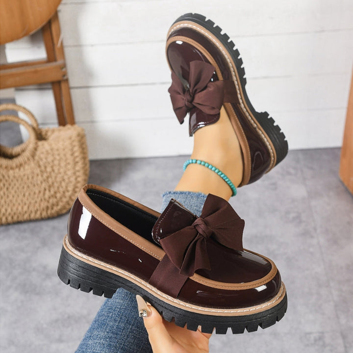Livia - Chic Women's Orthopedic Loafers with Oversized Bow Detail