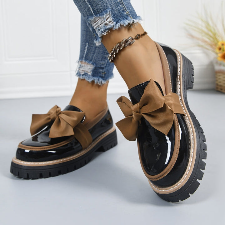 Livia - Chic Women's Orthopedic Loafers with Oversized Bow Detail