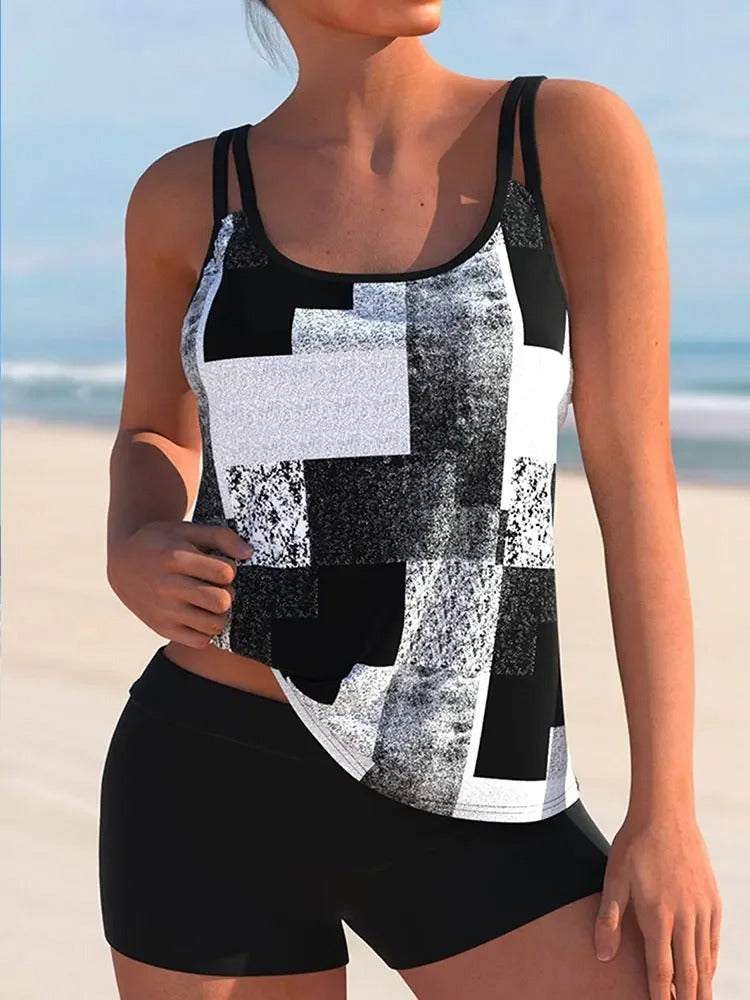 Nadine - Relaxed Women's Swimsuit Tankini Set with Abstract Print Tank Top and Fitted Shorts