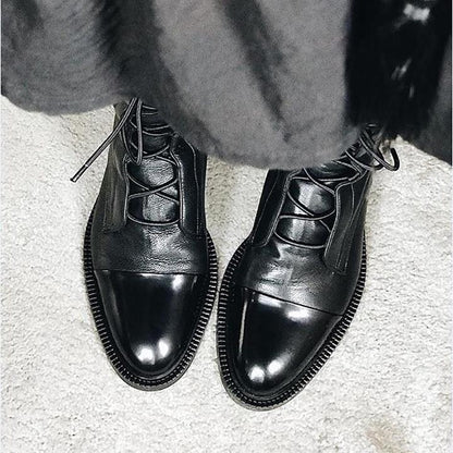 Noor - Women's ankle boots vintage lace up and block heel