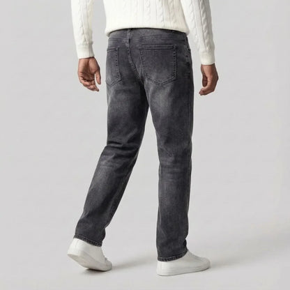 Oliver - Men's relaxed straight leg jeans with mid rise and zip fly