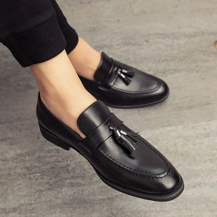 Oliver - Smart Men's Orthopedic Autumn Loafers with Tassel Detail