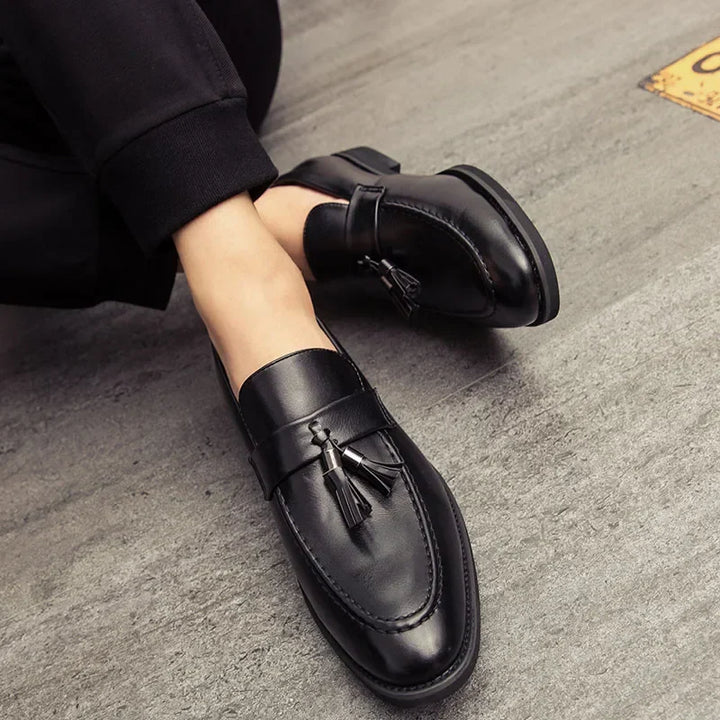 Oliver - Smart Men's Orthopedic Autumn Loafers with Tassel Detail