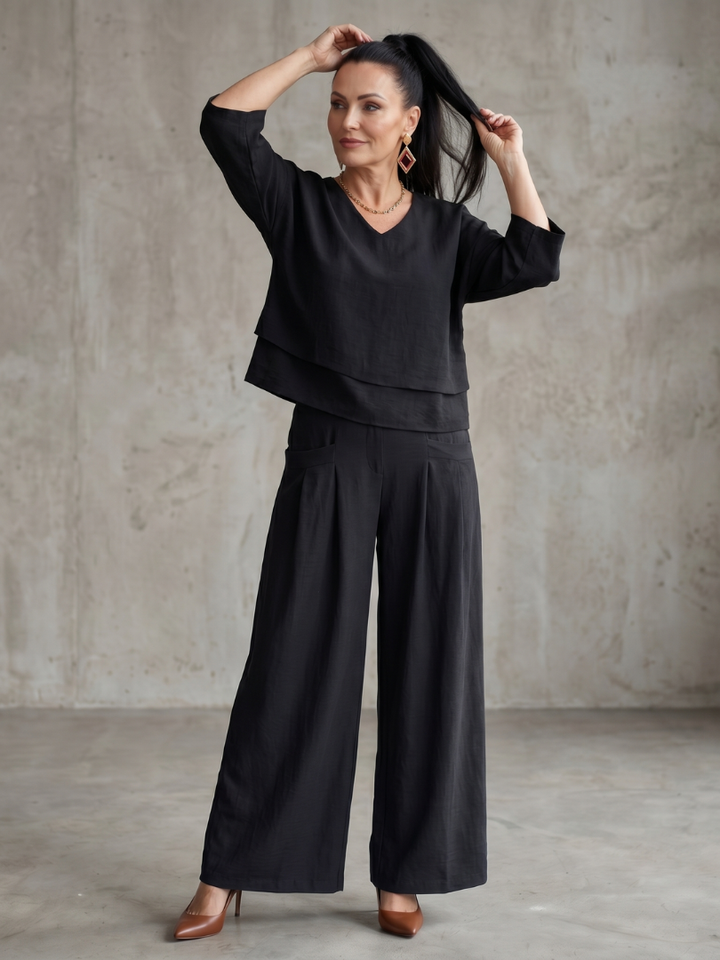 Phoebe - Smart Women's Linen Co-ord Set with V-Neck and Pleated Wide Leg Trousers