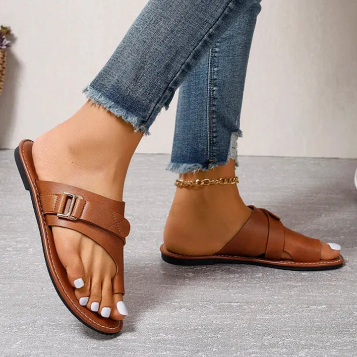 Poppy - Casual Women's Orthopedic Sandals with Toe Loop and Buckle Strap