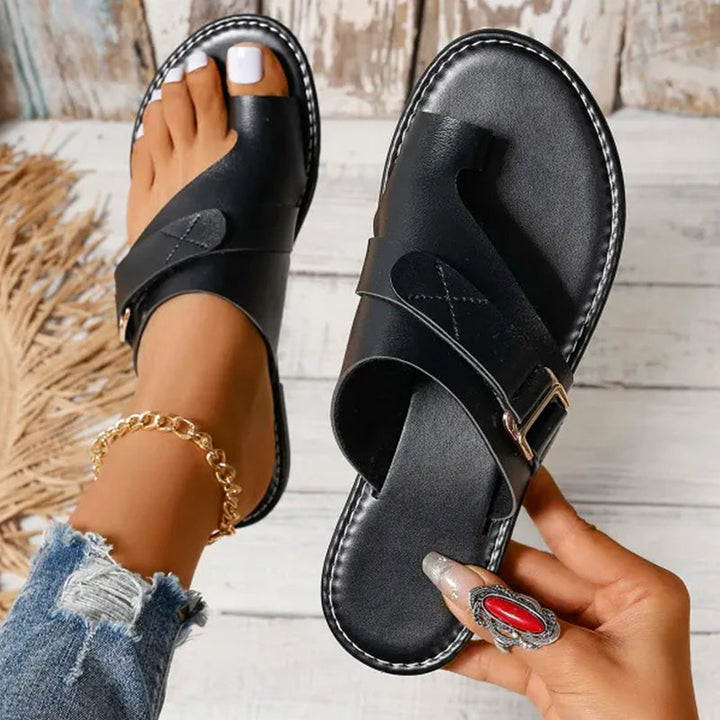 Poppy - Casual Women's Orthopedic Sandals with Toe Loop and Buckle Strap