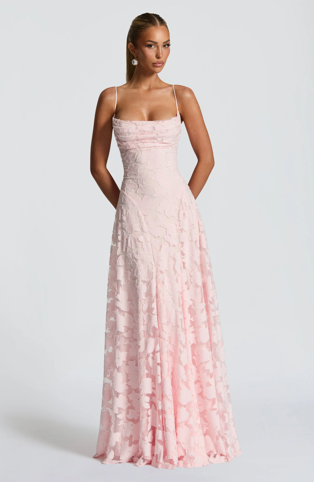 Seraphina - Elegant Women's Wedding Guest Maxi Dress with Square Neck and Floral Appliqué