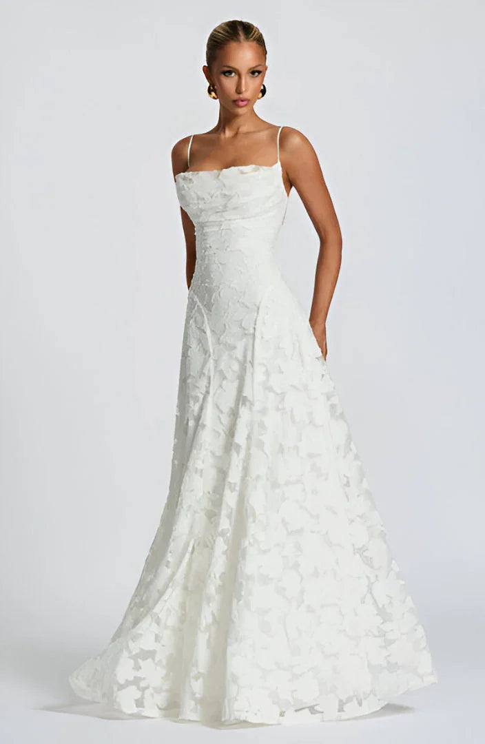 Seraphina - Elegant Women's Wedding Guest Maxi Dress with Square Neck and Floral Appliqué