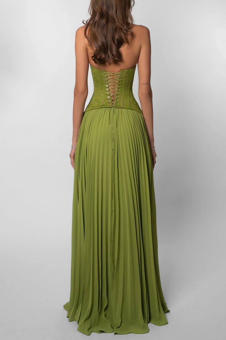 Serena - Flowy Women's Wedding Guest Dress with Halter Neck and Pleated Maxi Skirt