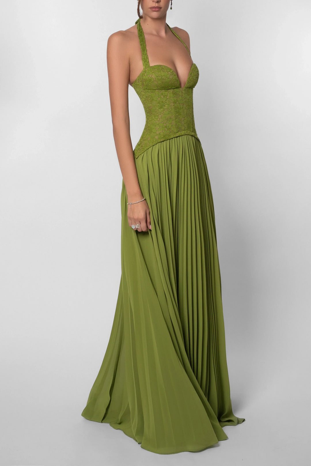 Serena - Flowy Women's Wedding Guest Dress with Halter Neck and Pleated Maxi Skirt