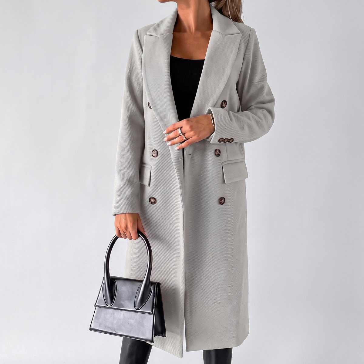 Sophie - Women's long winter trench coat with wide lapels and flap pockets